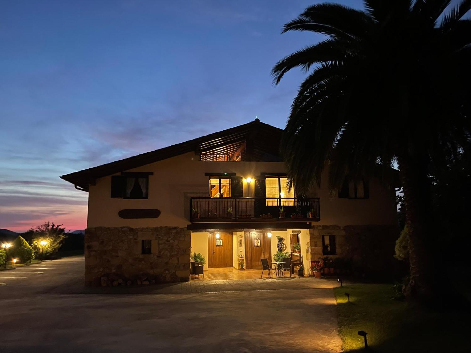 Agroturismo Erretegi Haundi Oiartzun Exterior foto